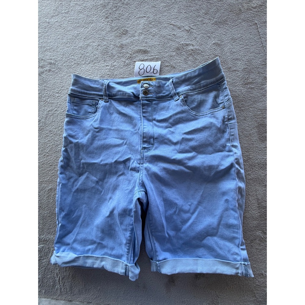 Wax Jean Bermuda Shorts Womens 3X Light Blue High Rise Cuffed Denim